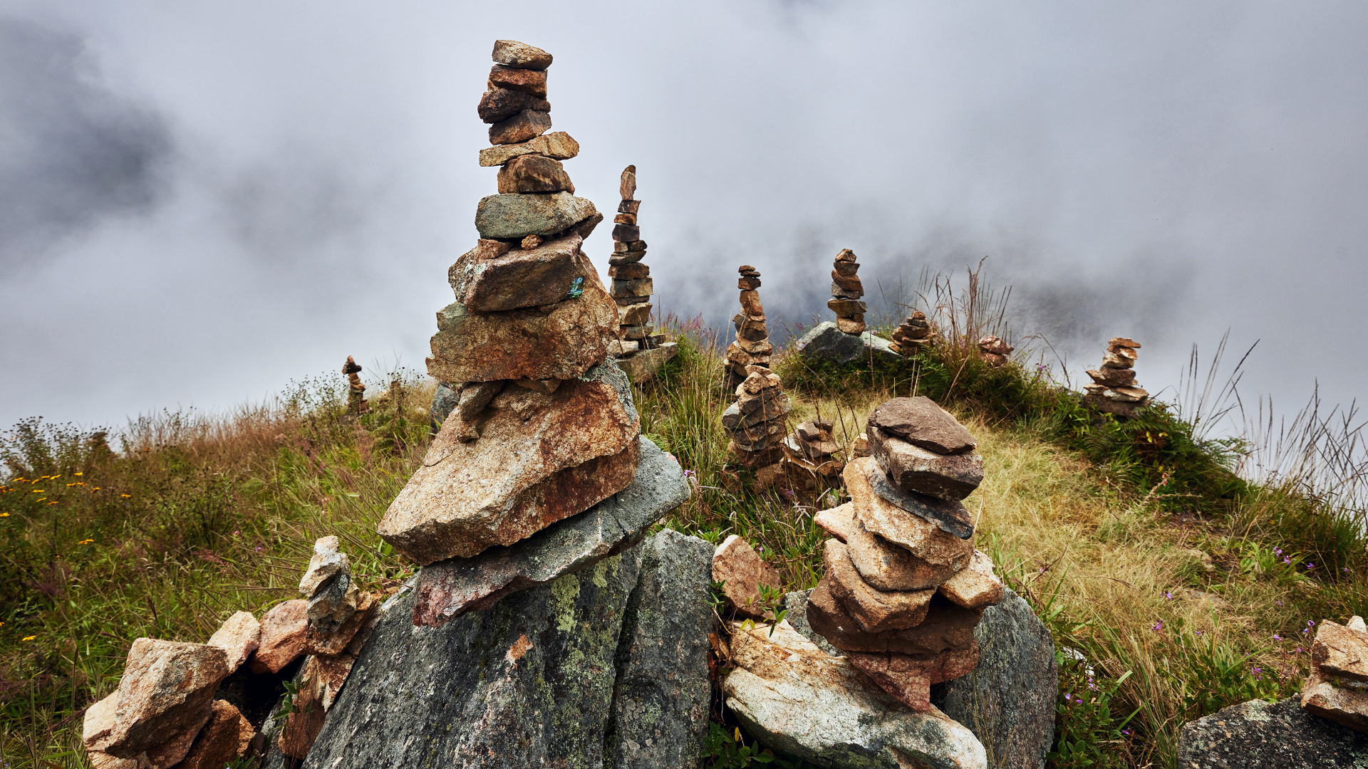 Apachetas: stone cairns on a high Andean pass