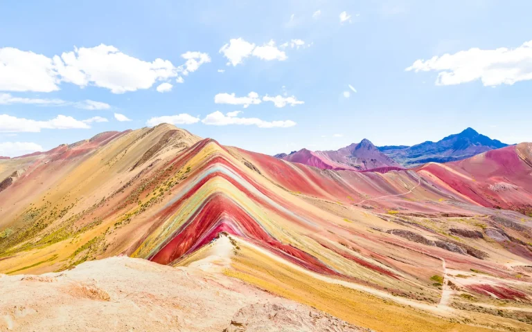 Tour a la Montaña de 7 Colores 2027 (Vinicunca) desde Cusco