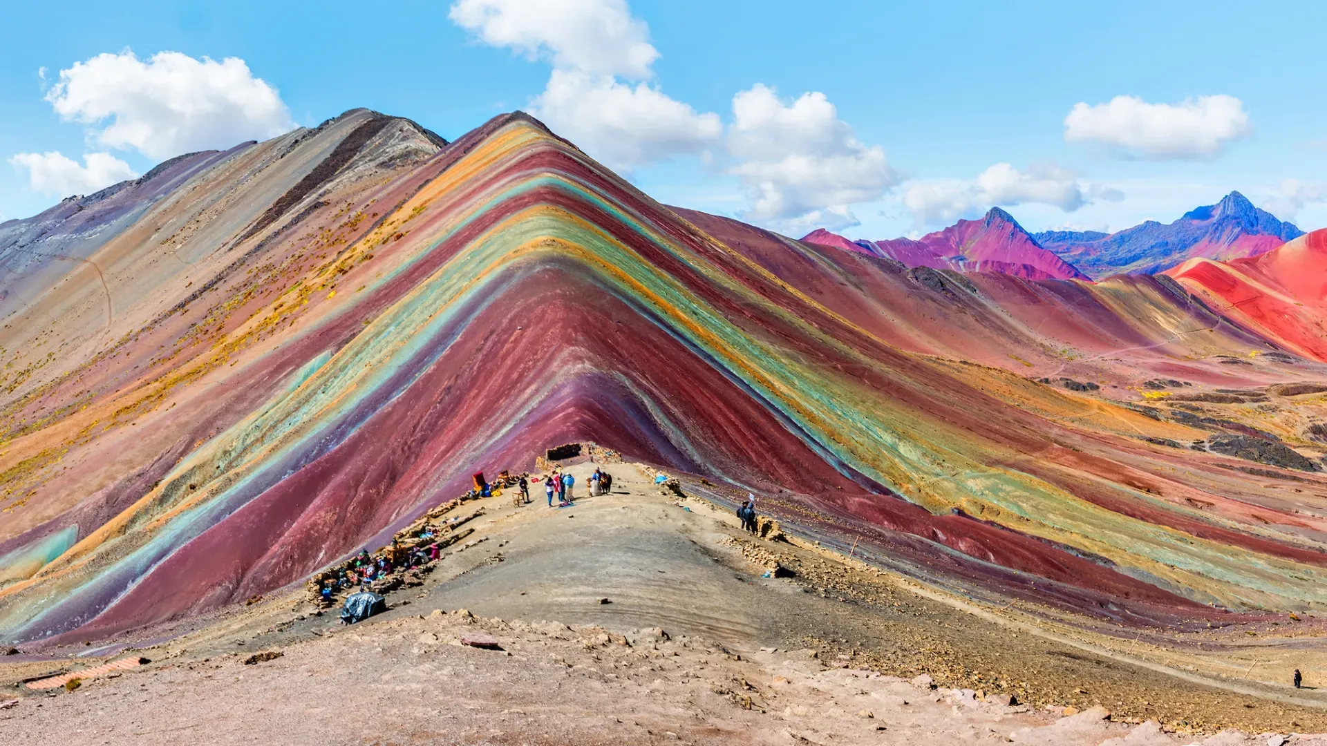 Faixas coloridas da Montanha Arco-Íris de Vinicunca, Peru